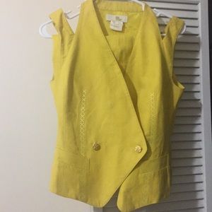 Escada Linen vest with Niño skirt